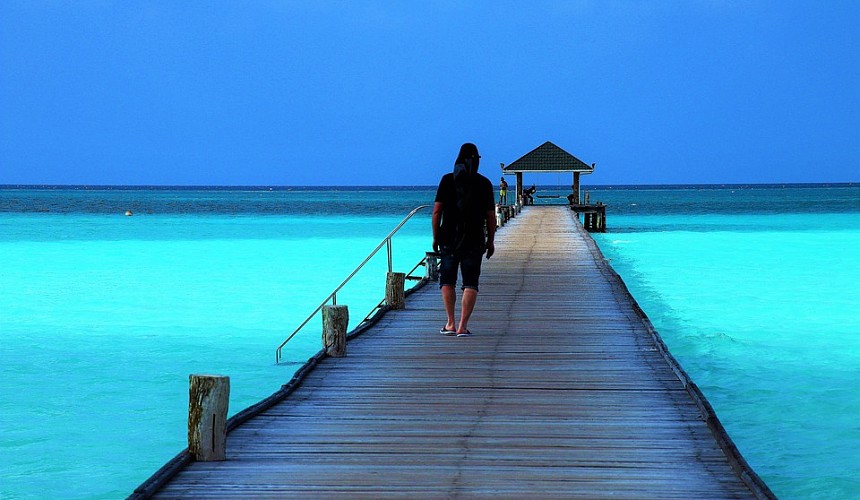 Мальдивы отменили ПЦР-тесты для прибывающих туристов