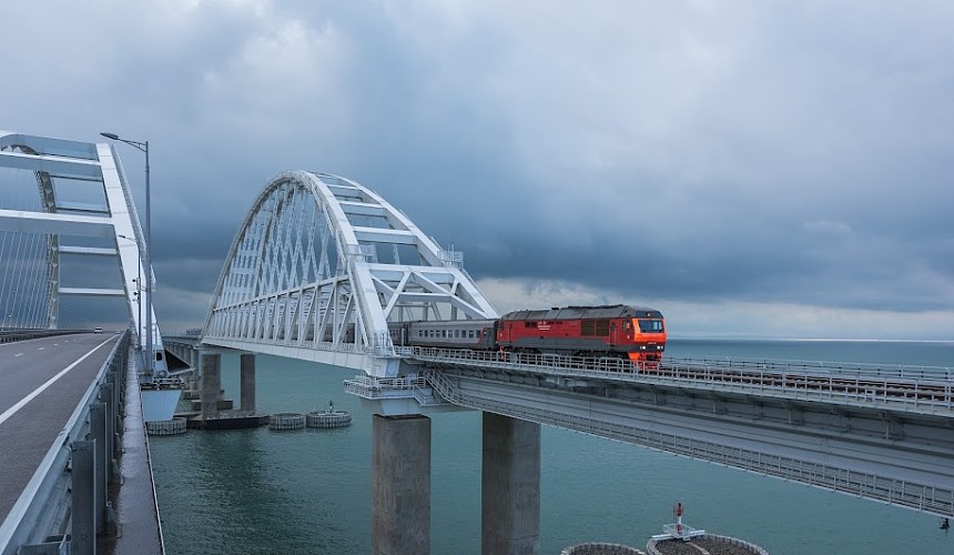 Туроператоры объяснили, почему не получится организовать чартерные поезда в Крым