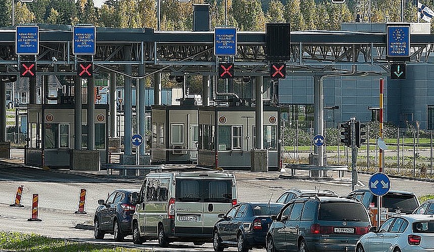 Финский пограничник извинился перед россиянкой за незнание правил транзита на Кипр
