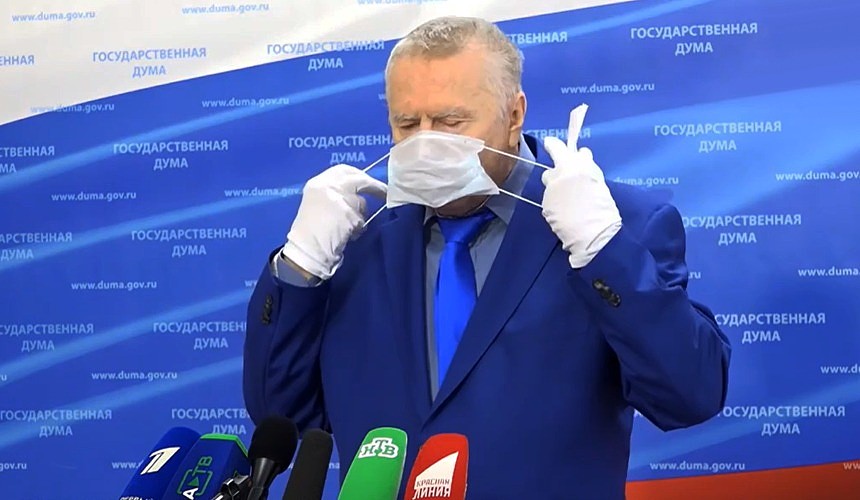 Туристы проголосовали против предложения Жириновского закрыть границы