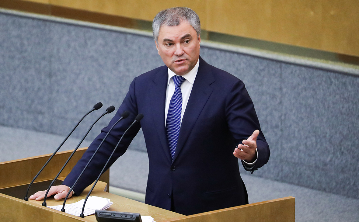 Володин: выезд за рубеж состоящих на воинском учете граждан не требует разрешения военкоматов