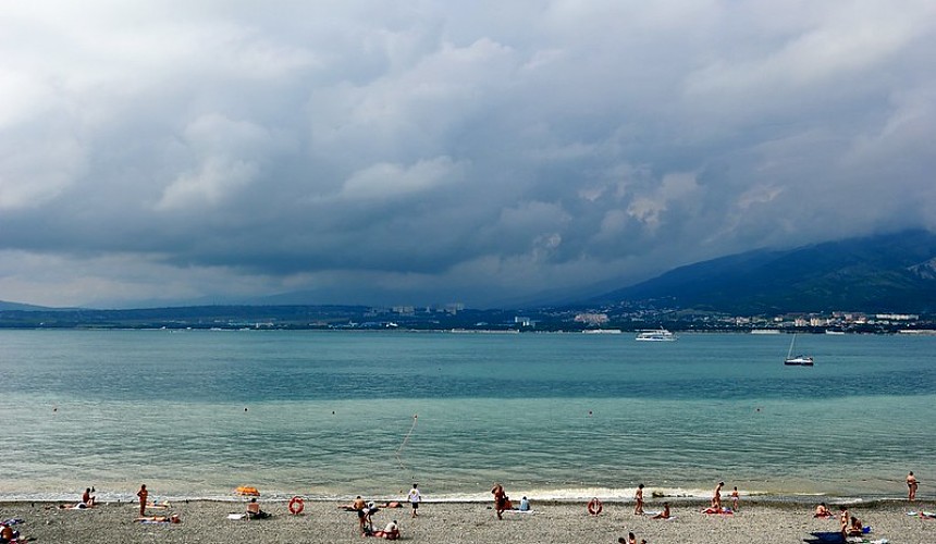 Геленджик море фото пляжей