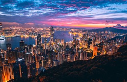 Гонконг больше не требует с туристов сертификаты о вакцинации от коронавируса