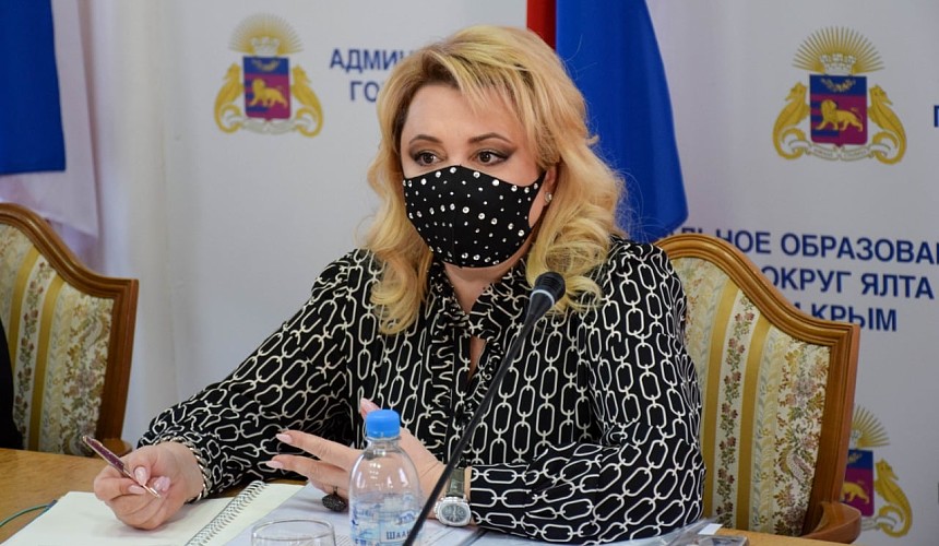Отелям Ялты вернули свет и воду