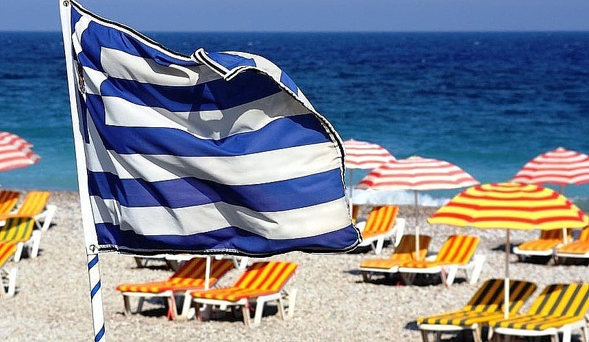 Туроператор: российские туристы не жалуются на русофобию в Греции