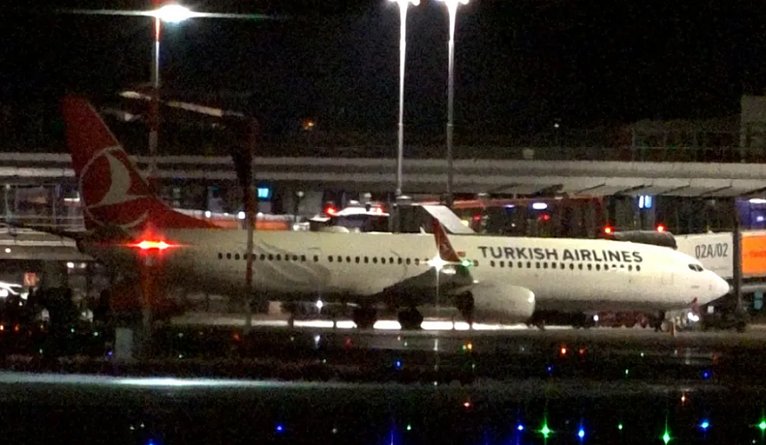 Инцидент в аэропорту Гамбурга: переговоры с террористом продолжаются