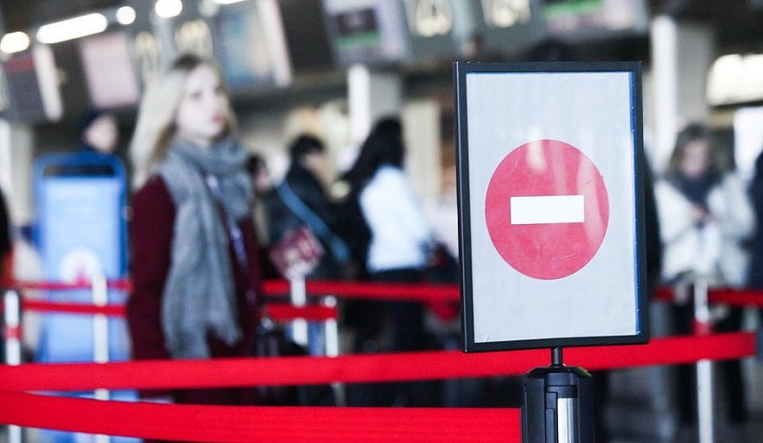 Около 60 рейсов задержано в аэропортах Москвы из-за снегопада