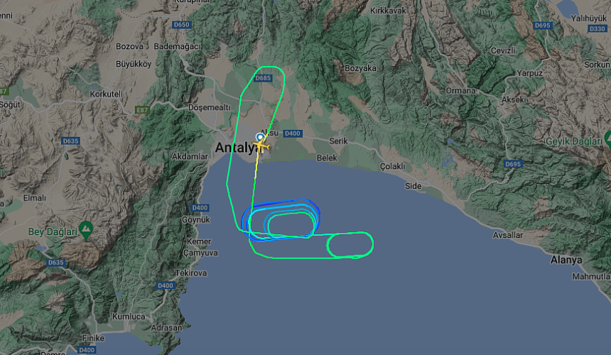 Турецкий лоукостер отправился в Анталью с опозданием в 8 часов