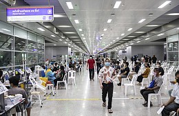 Таиланд снова вводит карантин для туристов