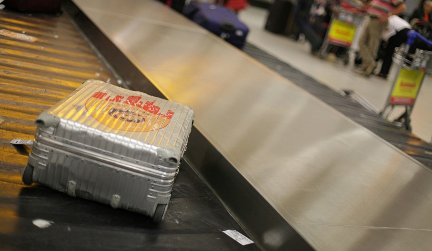 Двенадцать тысяч вместо трех миллионов: туристка пытается получить компенсацию за потерянный багаж с ценными вещами