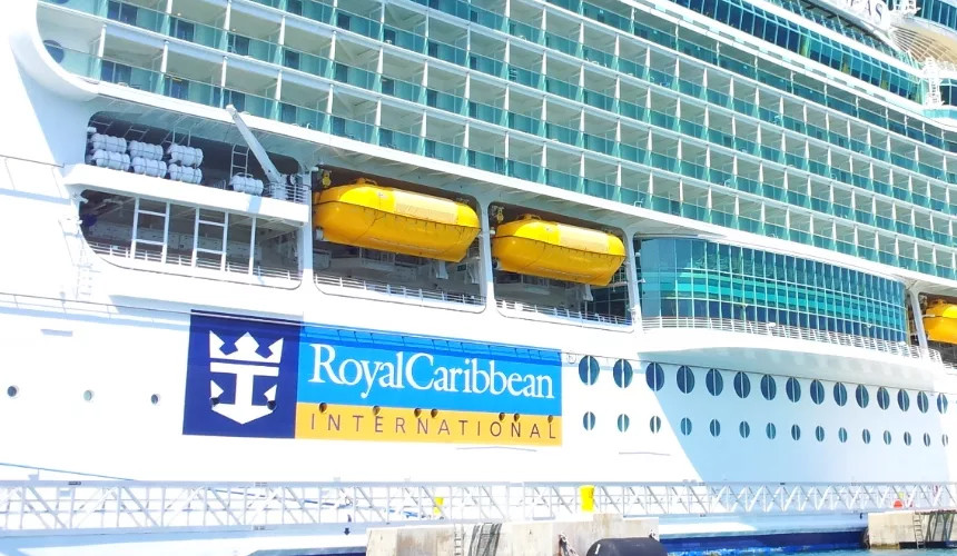 Royal Caribbean в экспансии на Россию ставит на новый лайнер