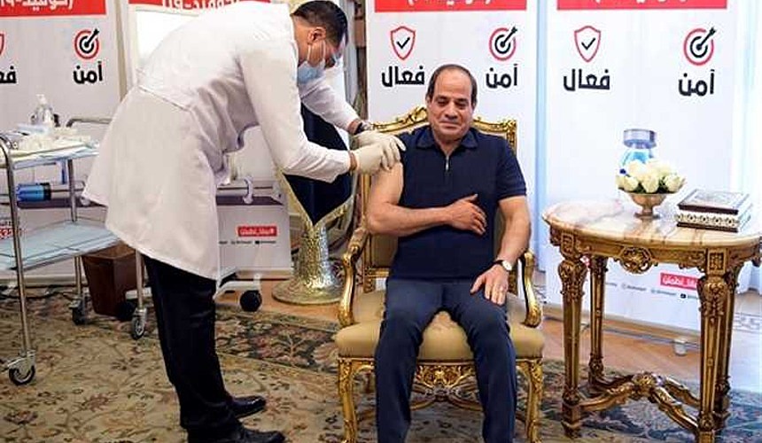 В Египте завершили вакцинацию работников туристического сектора