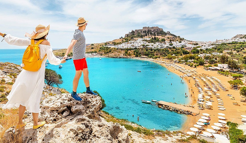 Как туристу добраться до курортов Греции