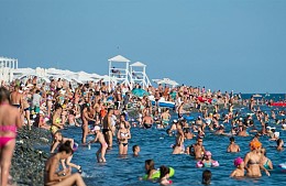 В Сочи и Крыму уже столько людей, что там молят: «Откройте Турцию»