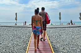 Догузова: избиение туристов на пляже в Сочи – это возвращение в 90-е