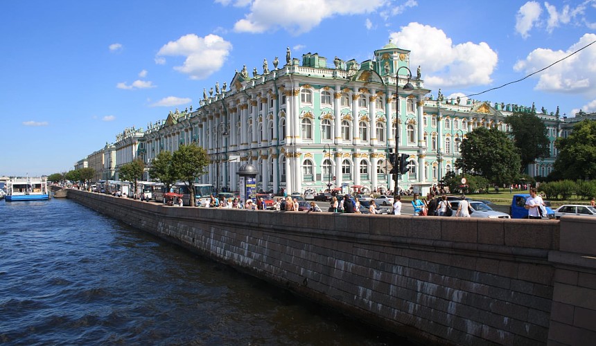 В Санкт-Петербурге туристов позовут на обследование