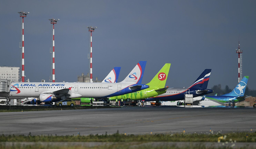 Минтранс: рост цен на авиабилеты по России удается сдерживать