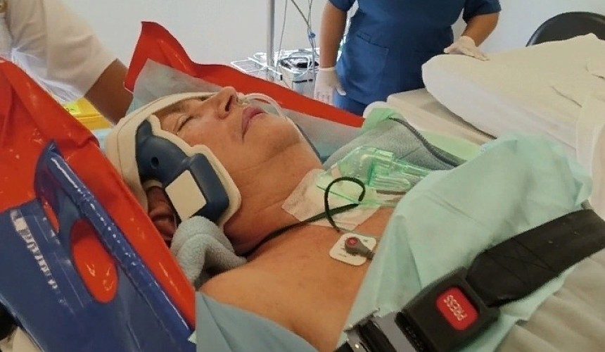 Россиянку, которая впала в кому после инсульта на Бали, эвакуировали домой