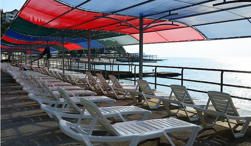 Отели Крыма на лето иногда стоят вдвое дешевле, чем в Сочи