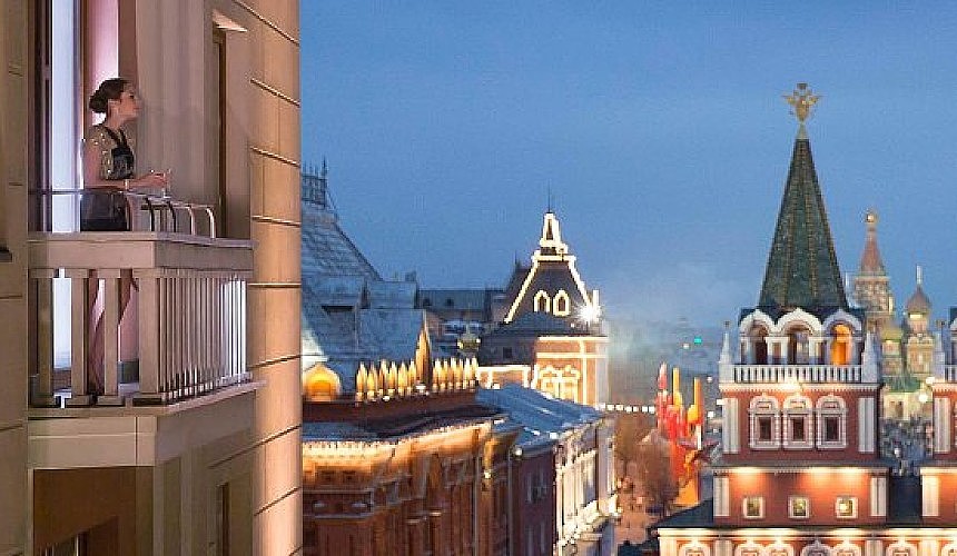 Туристы раскупили номера в отелях у Кремля на Новый год