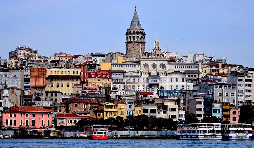  «Это не должно стоить 600 долларов»: в Турции сомневаются в необходимости привлечения туристов с небольшим бюджетом