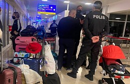 Авиакомпания Royal Flight не бросала туристов в аэропорту Антальи
