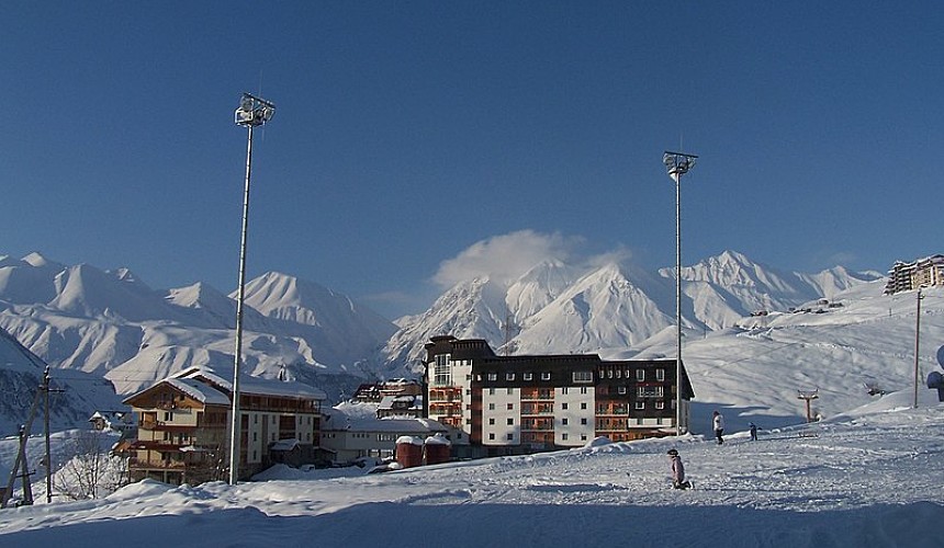«Напомнило “темные 90-е годы”»: VIP-турист раскритиковал горнолыжный курорт Грузии
