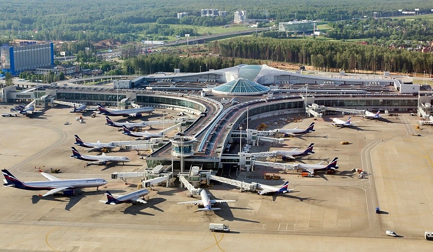 В Шереметьево пассажиров перенаправленного из Внуково рейса Pegasus Airlines не выпустили в аэропорт