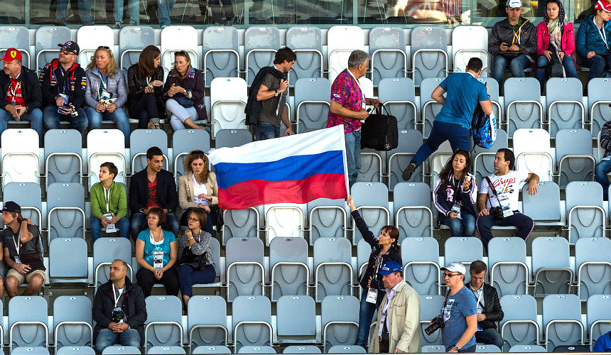Туроператоры: статистику FIFA нужно делить на три