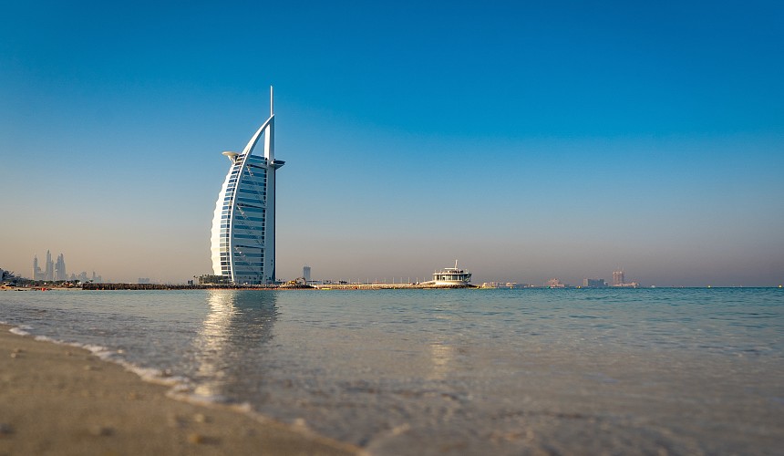 Сбежать от школьной суеты: сколько стоит отдых в ОАЭ на осенних каникулах