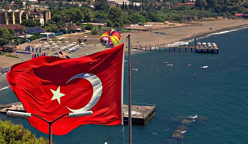 «Это всё утопия!» – турбизнес оценил шансы на открытие Турции для россиян в июне