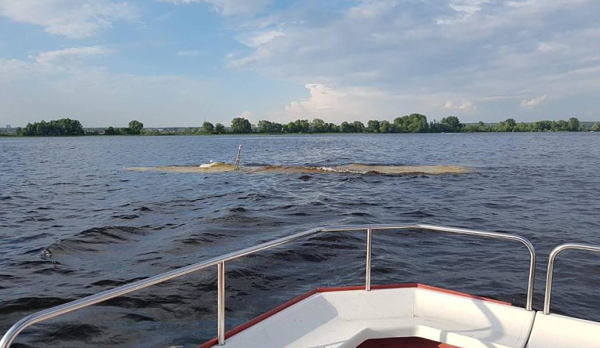 На Волге недалеко от Казани затонул теплоход