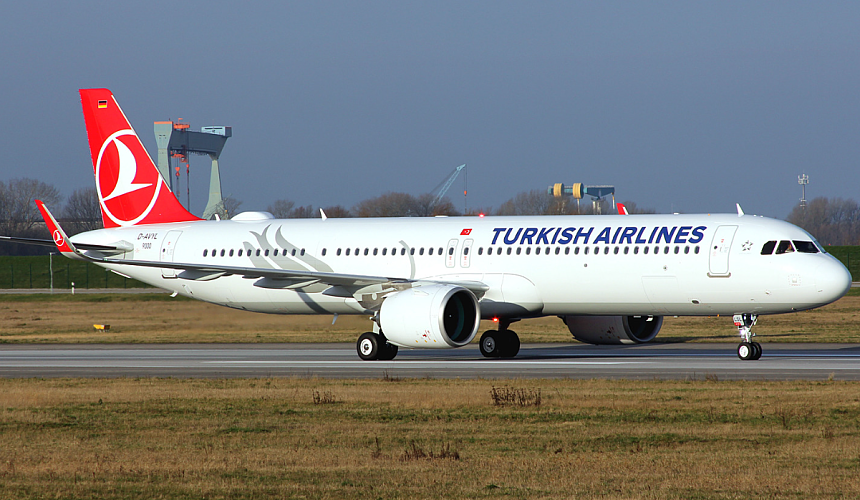 Летящий из Стамбула в Москву самолет Turkish Airlines сел в Вильнюсе