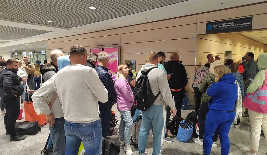 Turkish Airlines заморозил туристов в Москве