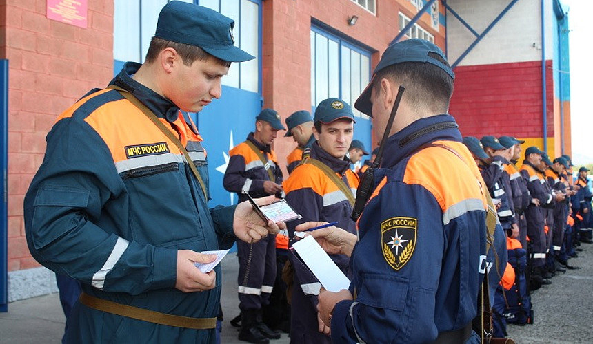Коронавирус закрыл выезд из России сотрудникам МЧС