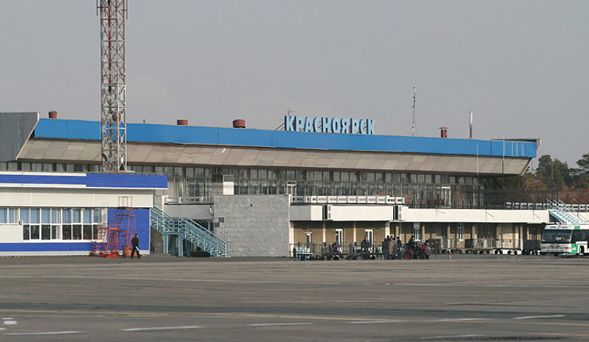 Вылетевший в Таиланд самолет экстренно вернулся в Красноярск
