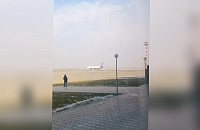 «Каждый, как может, себя веселит»: пассажир AZUR air рассказал о незапланированной посадке в Узбекистане 