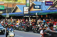 В Таиланде пенсионеров-туристов заподозрили в создании мотоциклетных банд