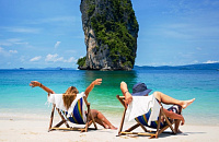 Таиланд начнет принимать без карантина иностранных туристов из 46 стран