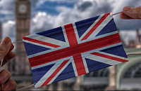 Великобритания отменила обязательное ношение масок и ковидные пропуска