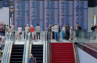Очереди по всей России: система бронирования в аэропортах дала сбой