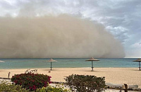 «Песчаная буря, понижение температуры» – Египет последние 2 дня оказался во власти непогоды
