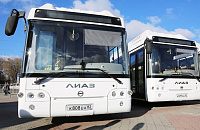 Автобусы для туристов пустят из южных аэропортов в Крым