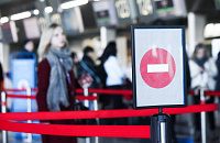 В аэропортах Москвы задержано и отменено порядка 30 рейсов