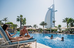 Туроператор «АРТ-ТУР» приглашает в обновленный Jumeirah Beach Hotel