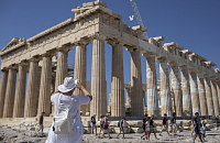 Греция продлевает действующие правила въезда для российских туристов
