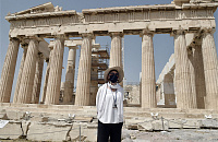 Греция в очередной раз ужесточает ковидные ограничения 