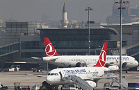 Аэропорты Стамбула парализованы из-за урагана 