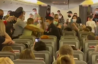 Дебоширку сняли с рейса Москва – Анталья под ликование пассажиров