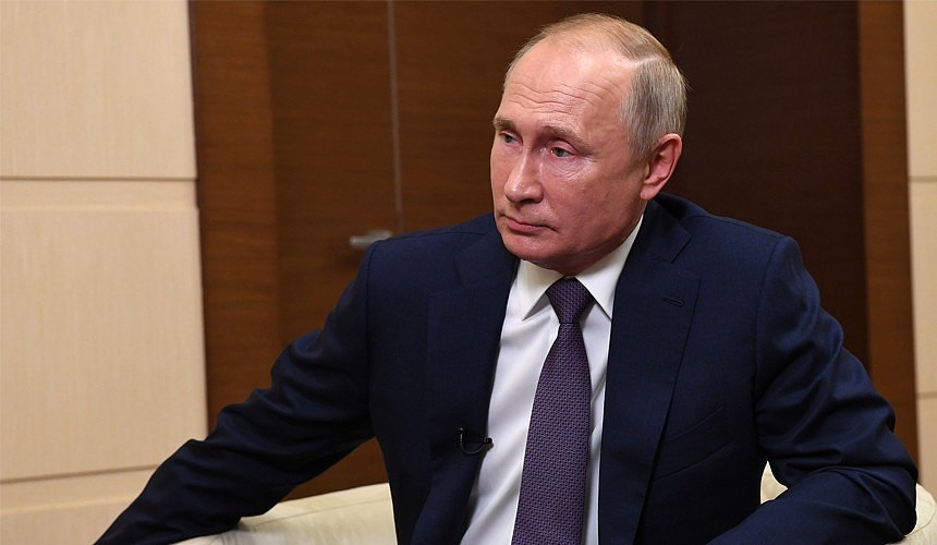 Владимир Путин: россиян, которые хотят отдохнуть за рубежом, удерживать не будем